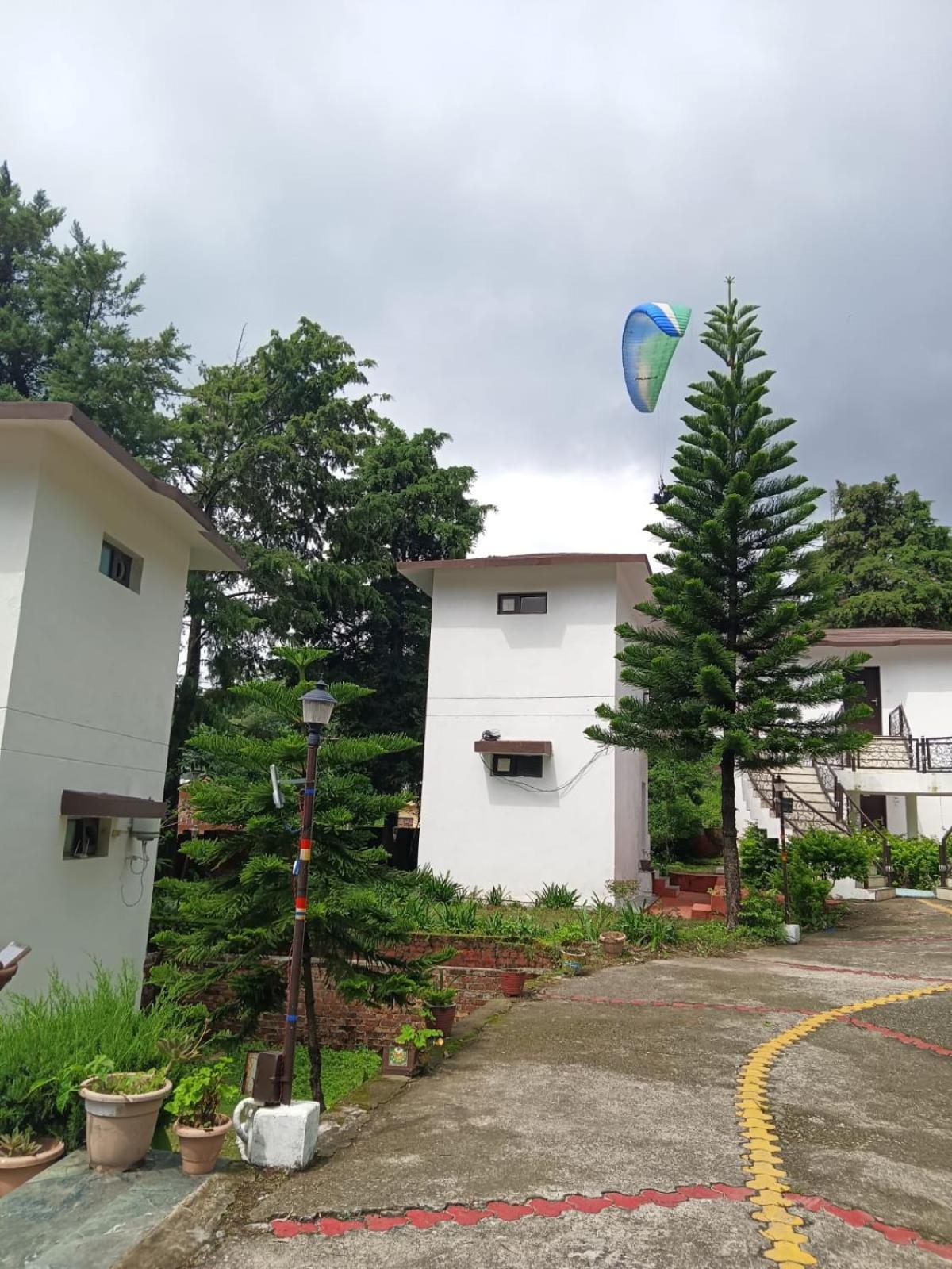 Shikha Resort Ewentbliz Bhimtal Exterior photo
