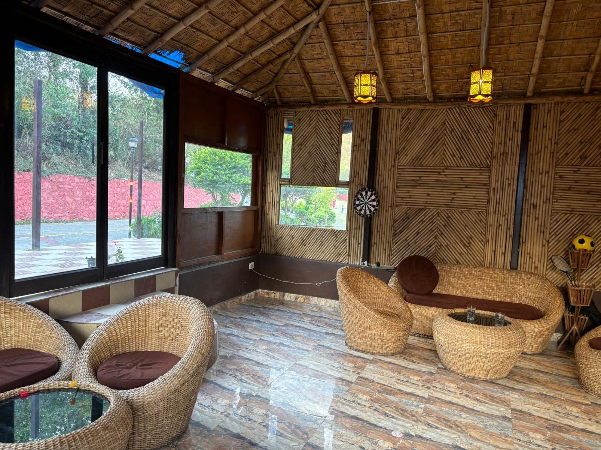 Shikha Resort Ewentbliz Bhimtal Exterior photo