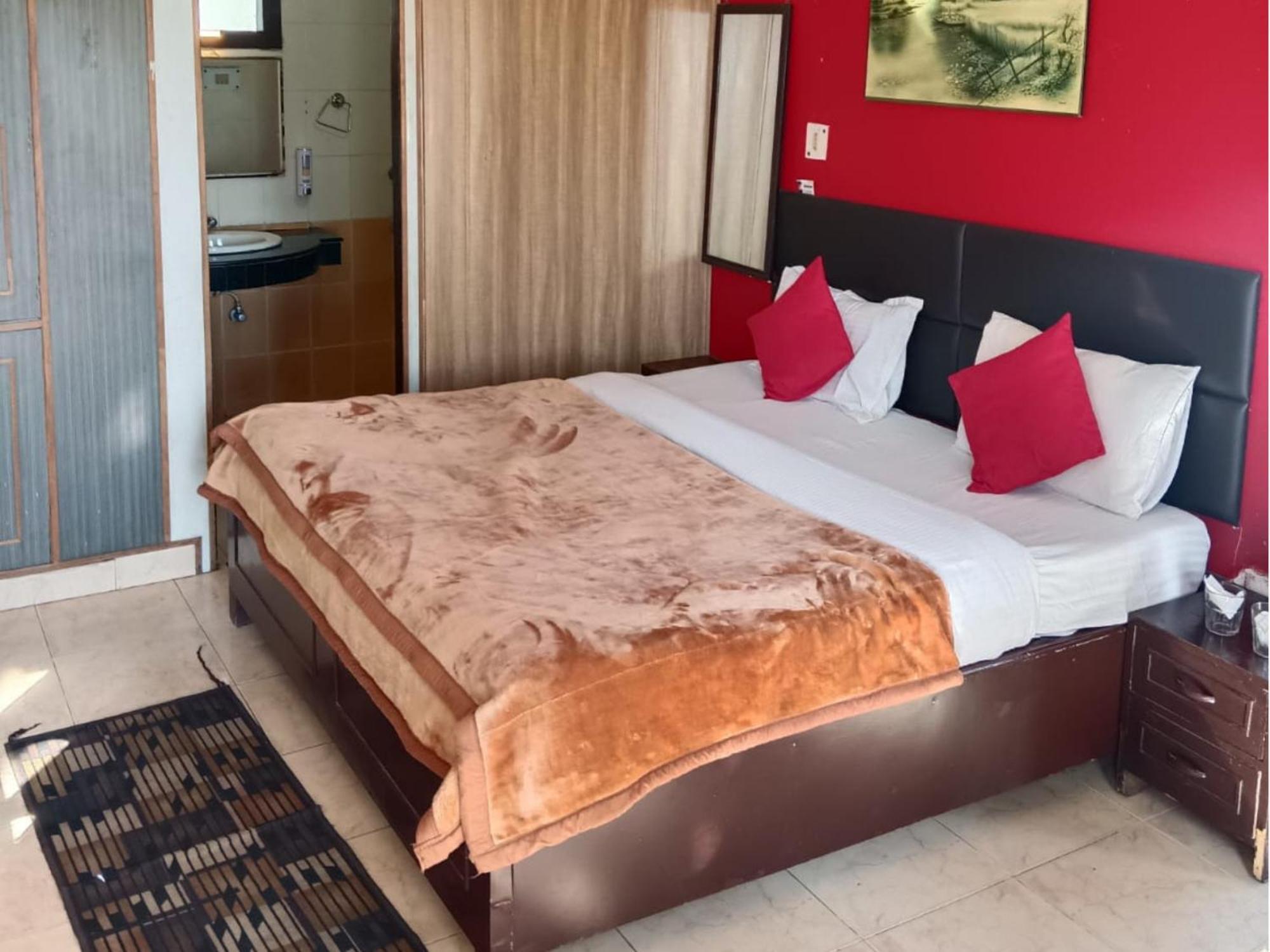 Shikha Resort Ewentbliz Bhimtal Exterior photo